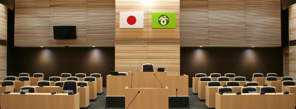 市議会
