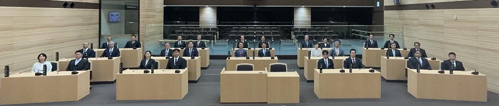 市議会