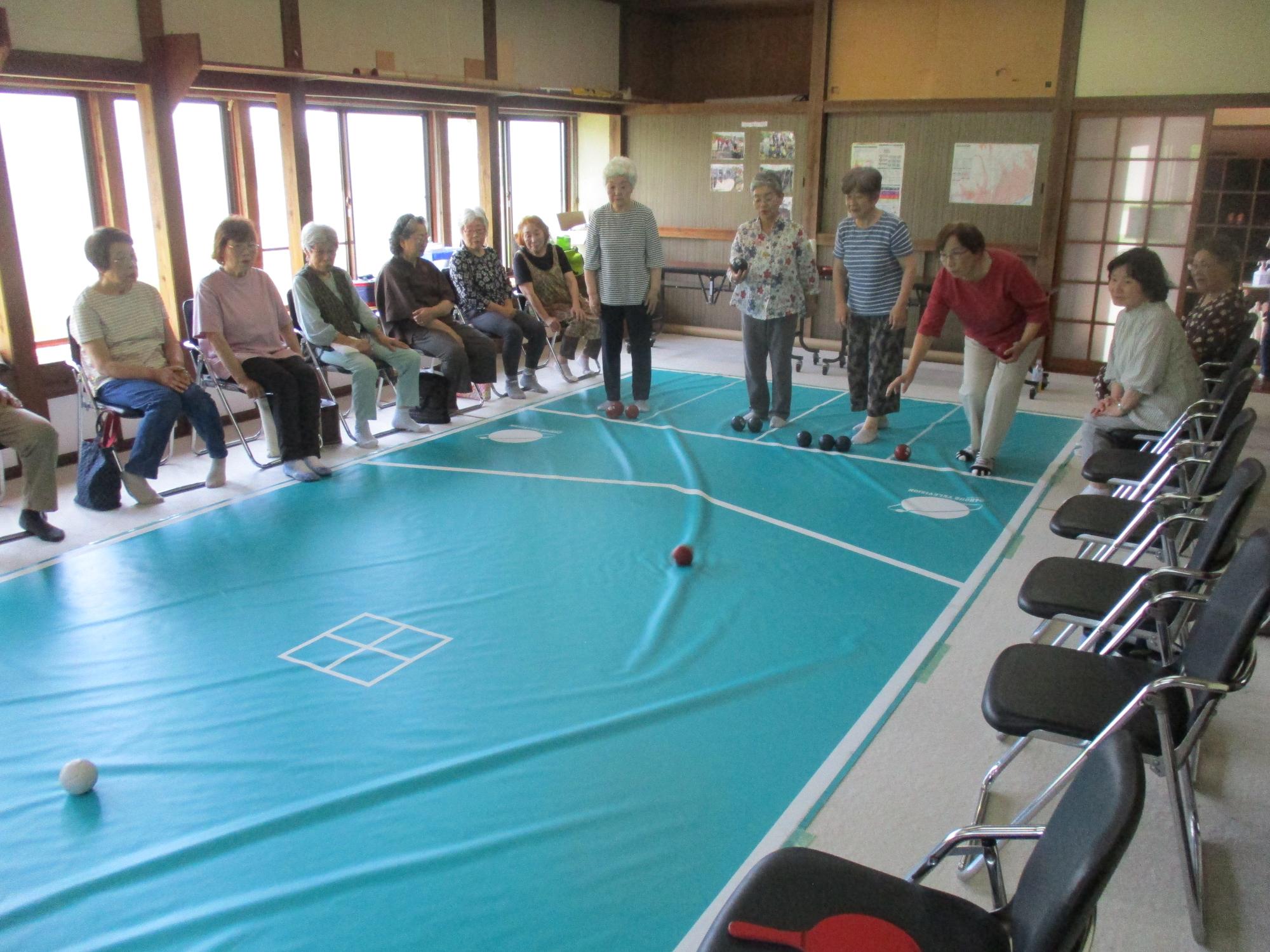 鹿島台大沢行政区のボッチャ出前講座の写真1